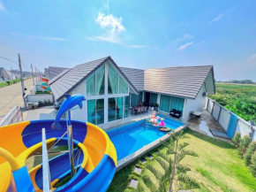 Sea.Teepakpoolvilla
